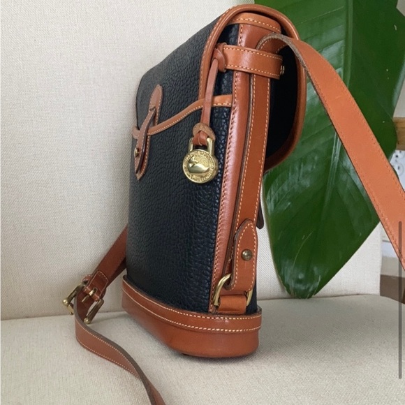 Vintage Dooney & Bourke Cavalry Spectator Crossbody - Picture 2 of 7